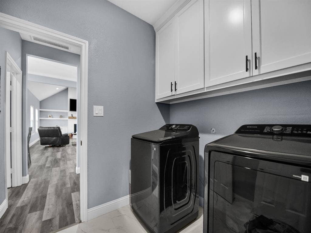 1017 Don Eve Court, Azle, TX 76020 1017 Don Eve Court, Azle, TX 76020