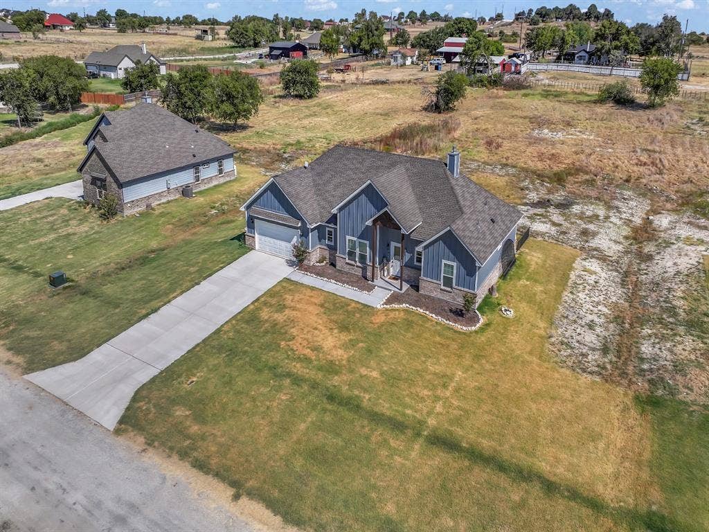 1017 Don Eve Court, Azle, TX 76020 1017 Don Eve Court, Azle, TX 76020