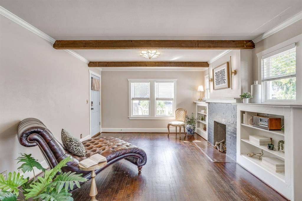1809 Belle Place, Fort Worth, TX 76107 1809 Belle Place, Fort Worth, TX 76107
