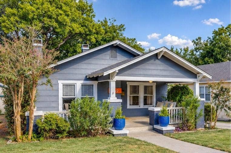 1809 Belle Place, Fort Worth, TX 76107 1809 Belle Place, Fort Worth, TX 76107