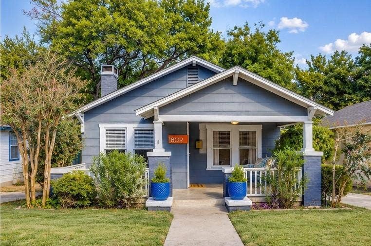 1809 Belle Place, Fort Worth, TX 76107 1809 Belle Place, Fort Worth, TX 76107