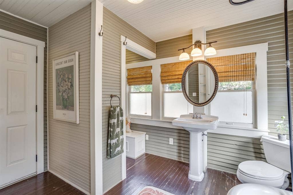 1809 Belle Place, Fort Worth, TX 76107 1809 Belle Place, Fort Worth, TX 76107