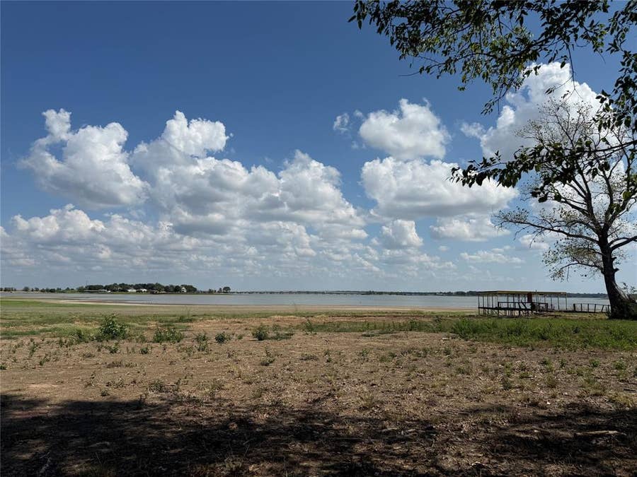 Property photo for 456 Causeway View, Seven Points, TX