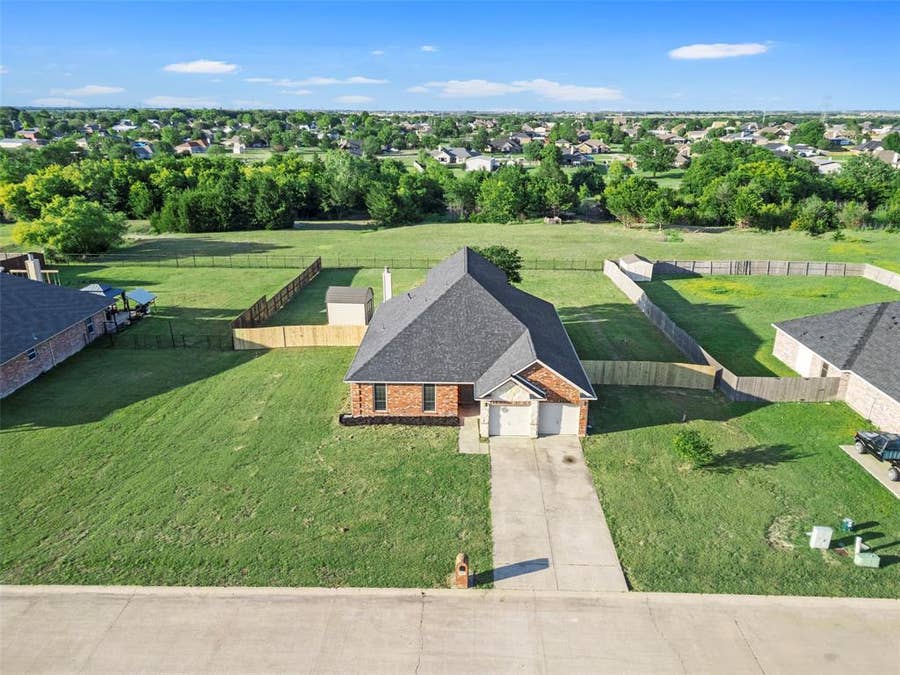 Property photo for 105 Southview Drive, Fate, TX