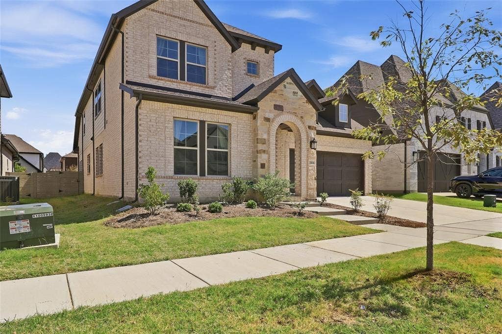 1816 Windy Lane, Argyle, TX 76226