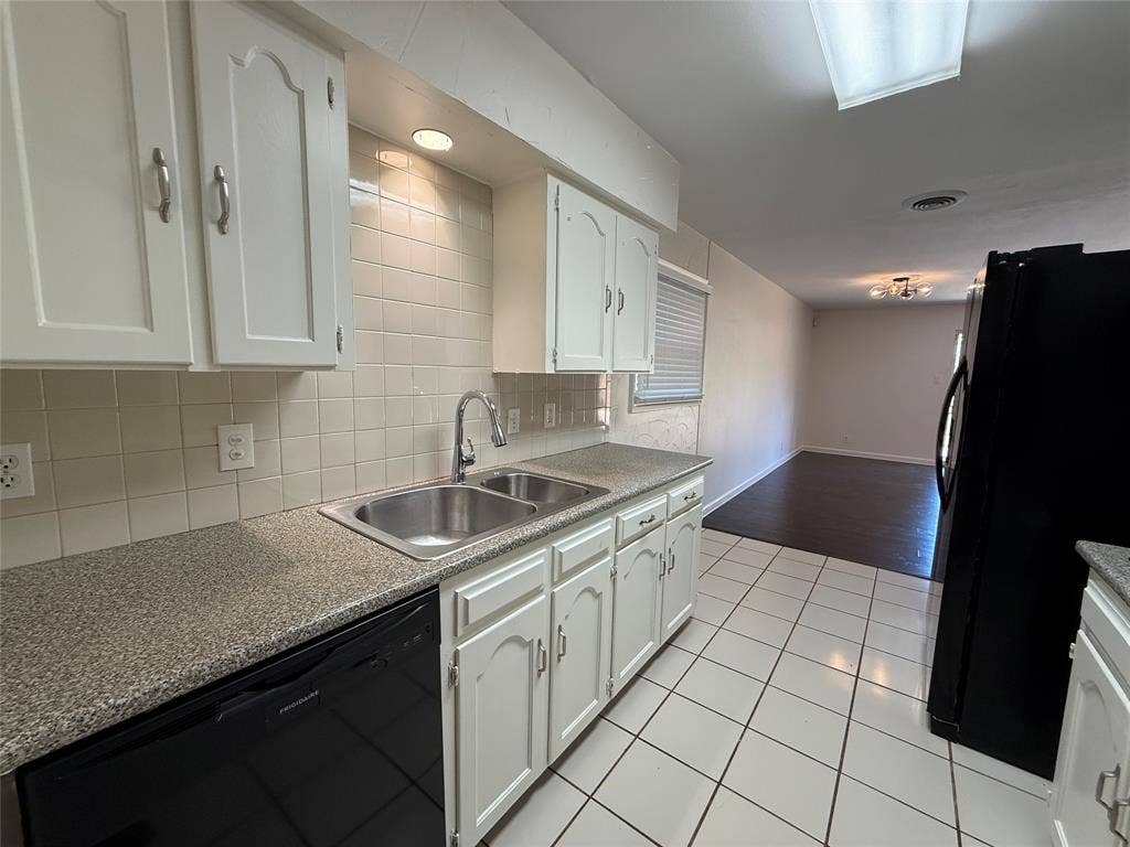 818 Fontana Avenue, Richardson, TX 75080 818 Fontana Avenue, Richardson, TX 75080