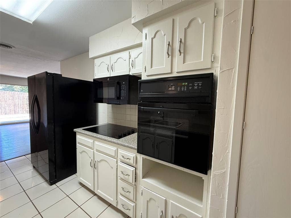 818 Fontana Avenue, Richardson, TX 75080 818 Fontana Avenue, Richardson, TX 75080
