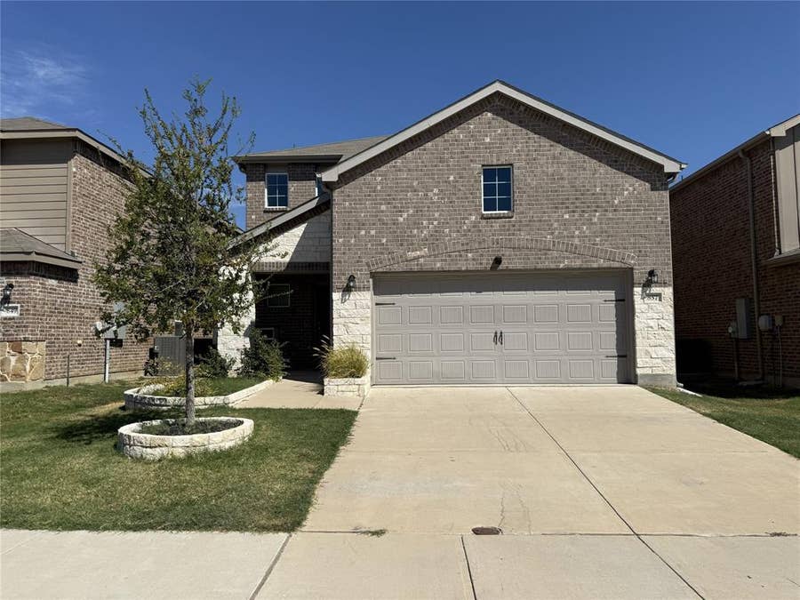 Property photo for 857 Ozark Path, Princeton, TX