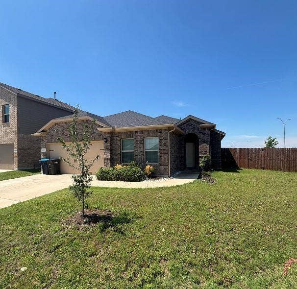Property photo for 2440 Edisto Beach Drive, Fort Worth, TX