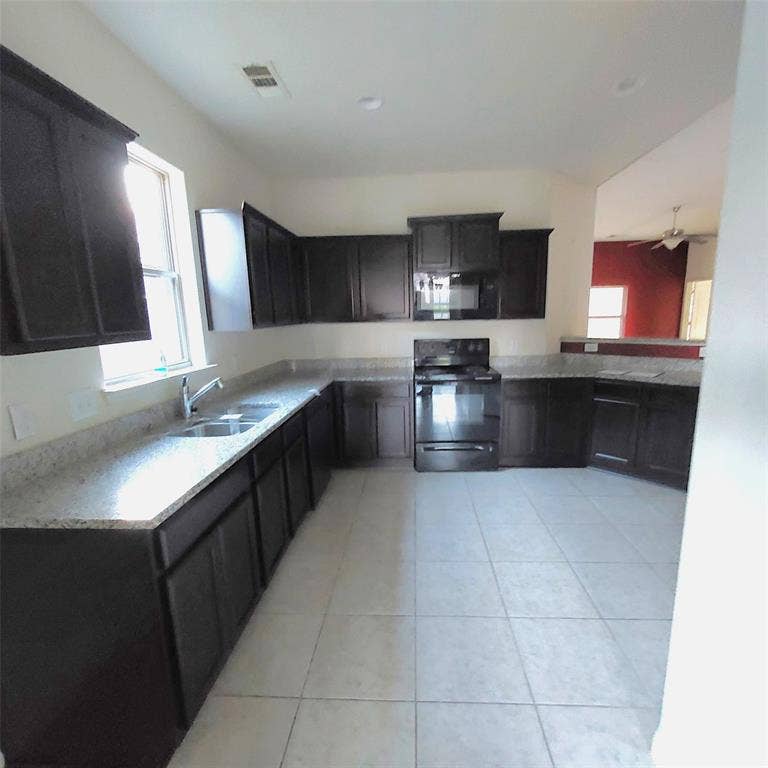 4917 Beaver Creek Avenue, Denton, TX 76207 4917 Beaver Creek Avenue, Denton, TX 76207