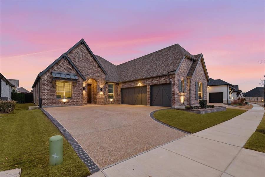 Property photo for 4719 Cherry Bark Trail, Arlington, TX
