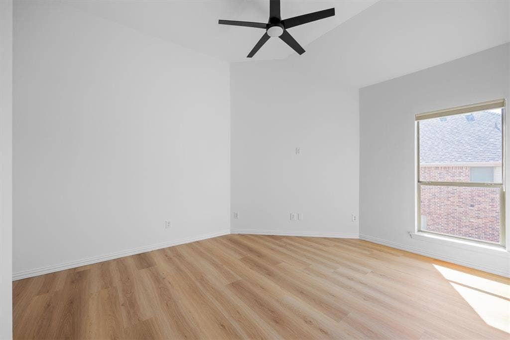 5960 Indigo Sky Drive, Frisco, TX 75036 Bedrom 5 with brand new LVP flooring
