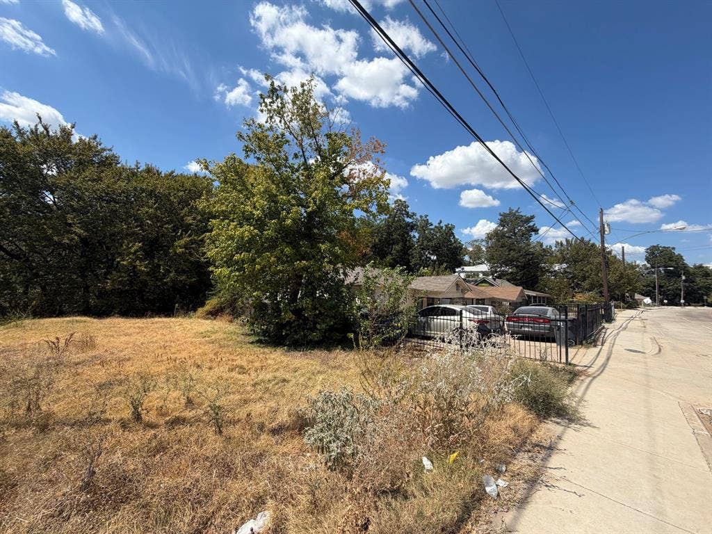 417 Bonnie View Road, Dallas, TX 75203 417 Bonnie View Road, Dallas, TX 75203