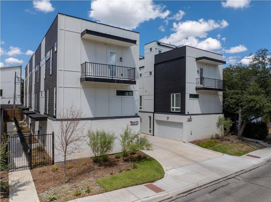 Property photo for 5633 Live Oak, #102, Dallas, TX