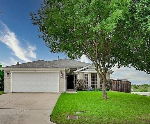 Property photo for 2633 Trabuco Canyon Road, Fort Worth, TX