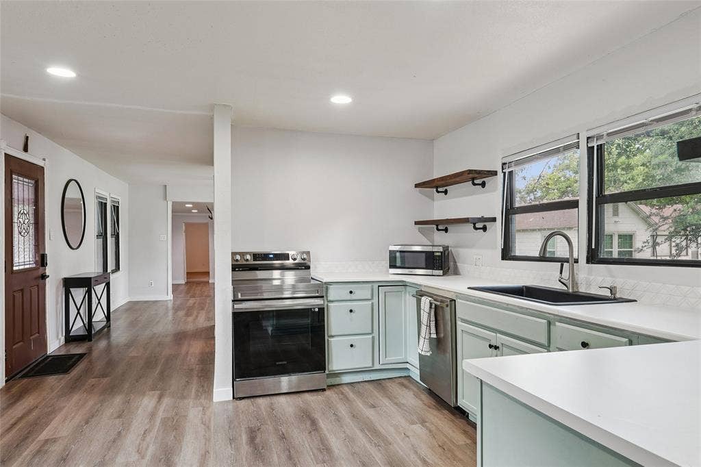 7616 Osage Trail, Lake Worth, TX 76135