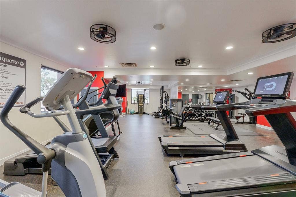330 Las Colinas Boulevard E, #168, Irving, TX 75039 330 Las Colinas Boulevard E, #168, Irving, TX 75039