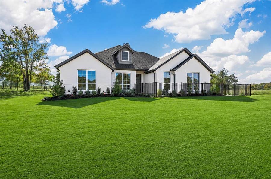 Property photo for 107 RJ Smith, Boyd, TX