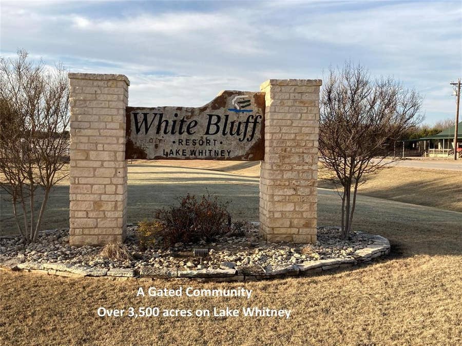 Property photo for 1440 Lakeside Trail, Whitney, TX