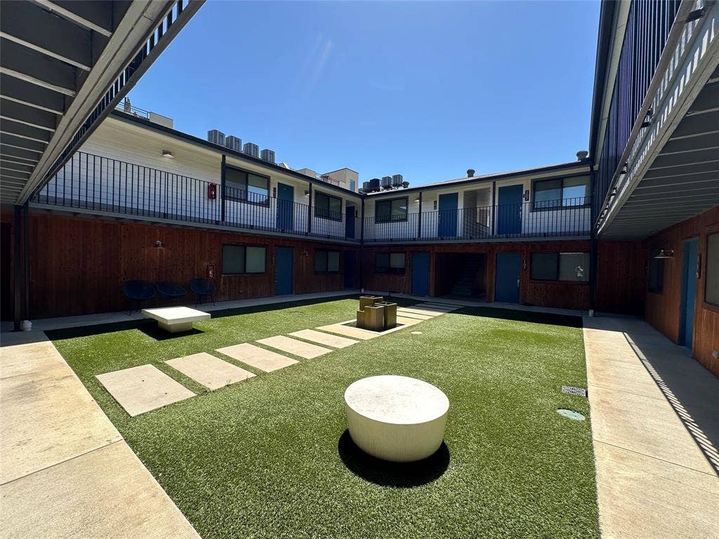 4526 Munger Avenue, #201, Dallas, TX 75204 4526 Munger Avenue, #201, Dallas, TX 75204