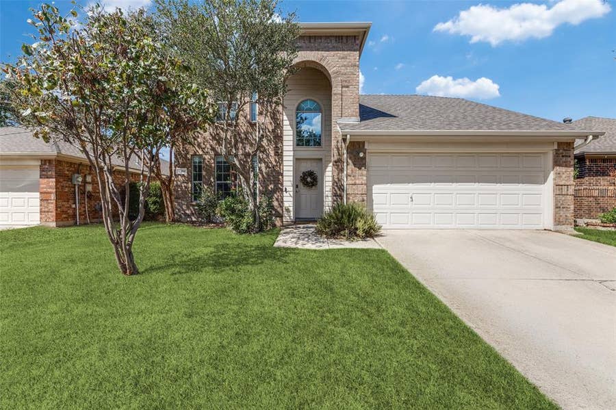 Property photo for 12209 Angel Food Lane, Fort Worth, TX
