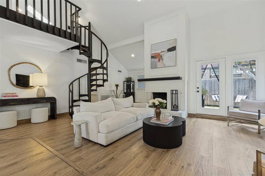 Property photo for 3207 Basil Court, Dallas, TX
