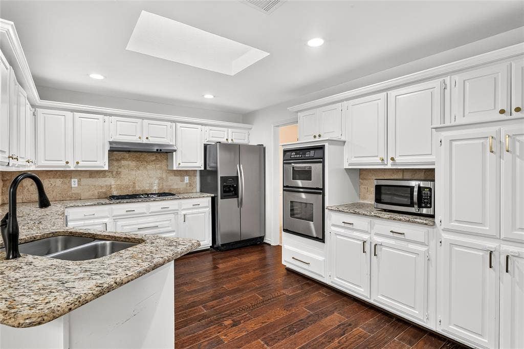 6309 Bradley Lane, Plano, TX 75023 6309 Bradley Lane, Plano, TX 75023