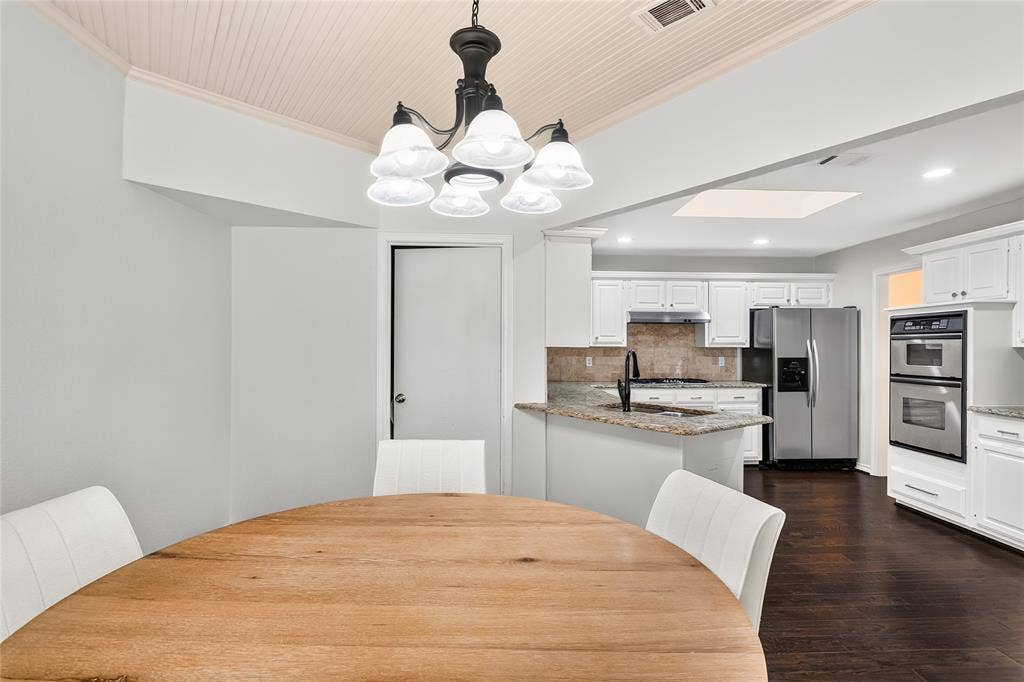 6309 Bradley Lane, Plano, TX 75023 6309 Bradley Lane, Plano, TX 75023