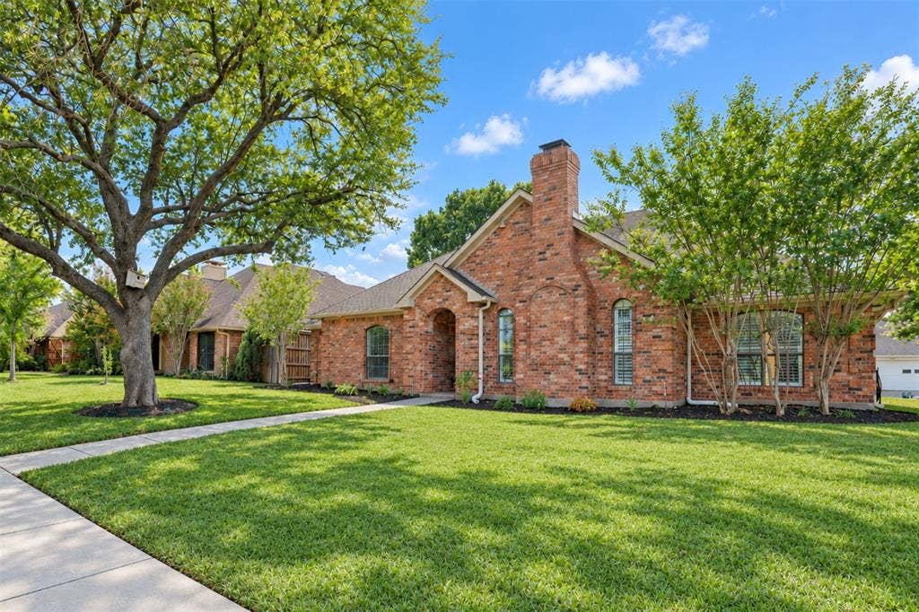 6309 Bradley Lane, Plano, TX 75023 6309 Bradley Lane, Plano, TX 75023