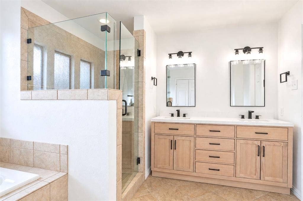 6309 Bradley Lane, Plano, TX 75023 6309 Bradley Lane, Plano, TX 75023