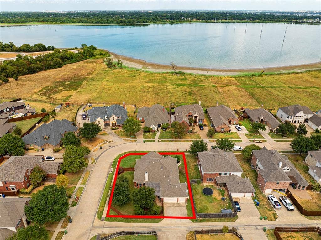 1206 Lakebreeze Drive, Garland, TX 75043 1206 Lakebreeze Drive, Garland, TX 75043