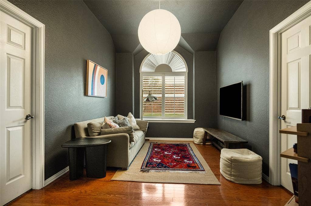 1206 Lakebreeze Drive, Garland, TX 75043 1206 Lakebreeze Drive, Garland, TX 75043