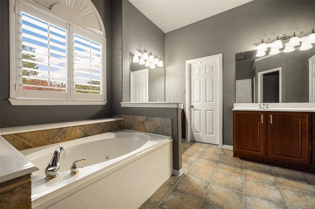 1206 Lakebreeze Drive, Garland, TX 75043 1206 Lakebreeze Drive, Garland, TX 75043