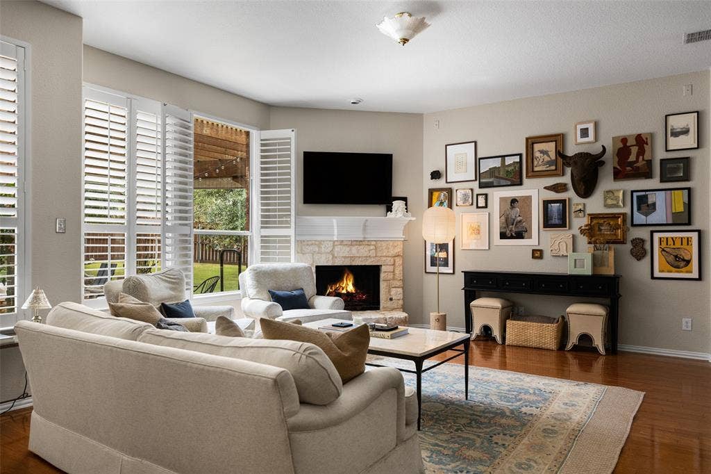1206 Lakebreeze Drive, Garland, TX 75043 1206 Lakebreeze Drive, Garland, TX 75043