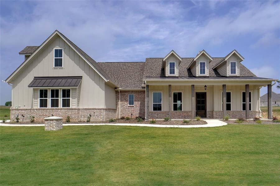 Property photo for 9101 Zion Hill Road, Poolville, TX