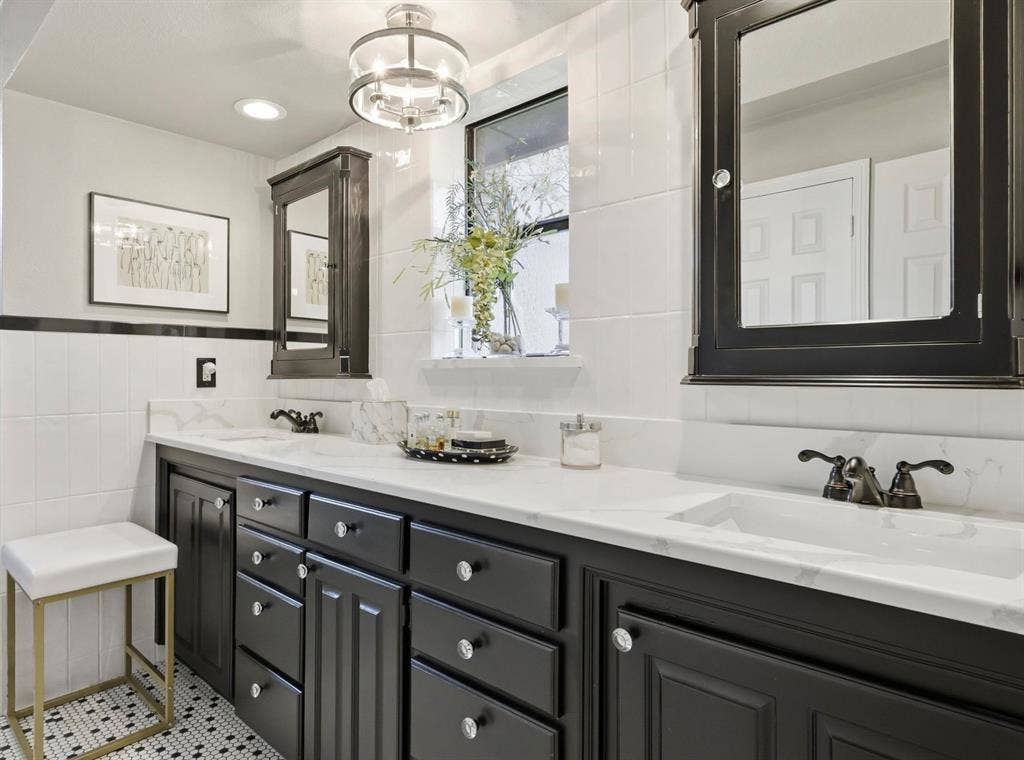 Built in storage in medicine cabinets