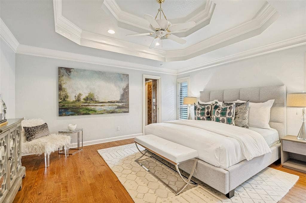 5322 W Mockingbird Lane, Dallas, TX 75209 5322 W Mockingbird Lane, Dallas, TX 75209