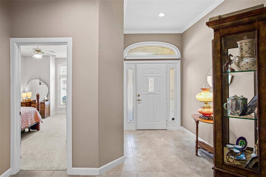 8606 Leisure Lane, Granbury, TX 76049