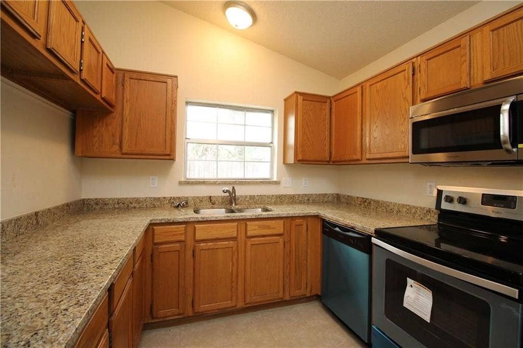 748 Versailles Street, Mesquite, TX 75149 748 Versailles Street, Mesquite, TX 75149
