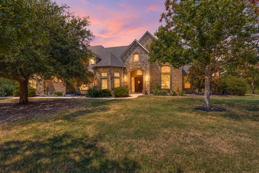 Property photo for 2 Dancing Waters, McLendon Chisholm, TX