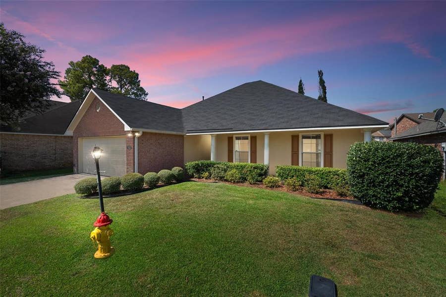 Property photo for 9834 Sonnet Lane, Shreveport, LA