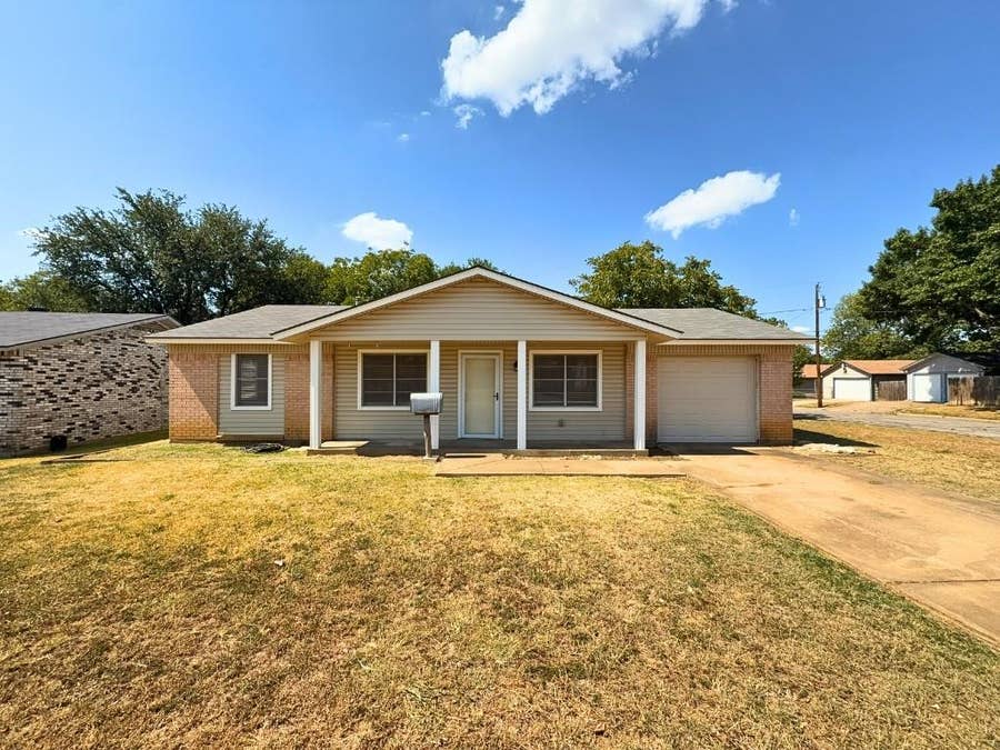 Property photo for 615 Crane Drive, Euless, TX