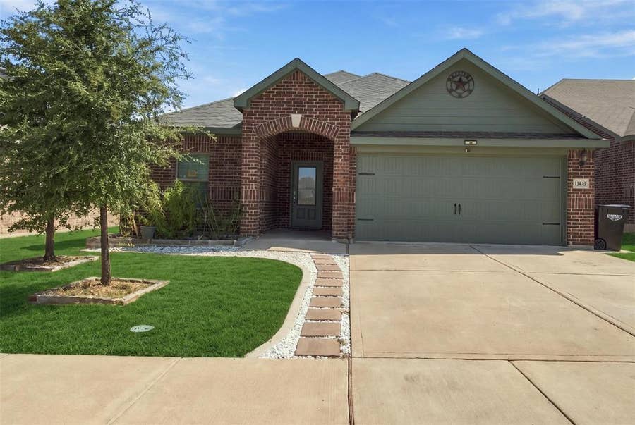 Property photo for 13641 Fehrman Road, Crowley, TX