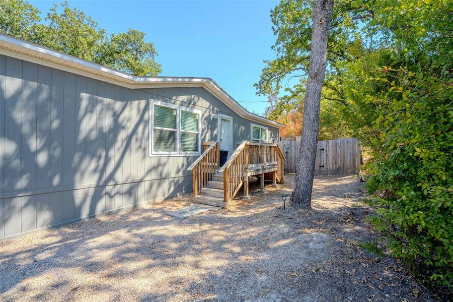 Property photo for 5913 N Oklahoma Trail, Granbury, TX