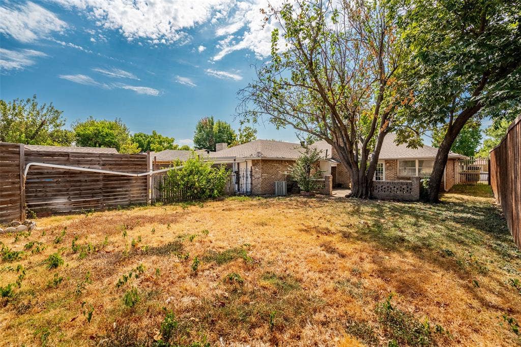 3131 Lockmoor Lane, Dallas, TX 75220 3131 Lockmoor Lane, Dallas, TX 75220