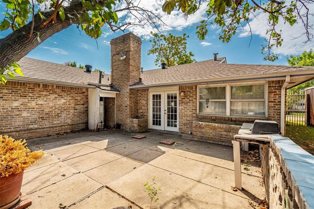 3131 Lockmoor Lane, Dallas, TX 75220 3131 Lockmoor Lane, Dallas, TX 75220