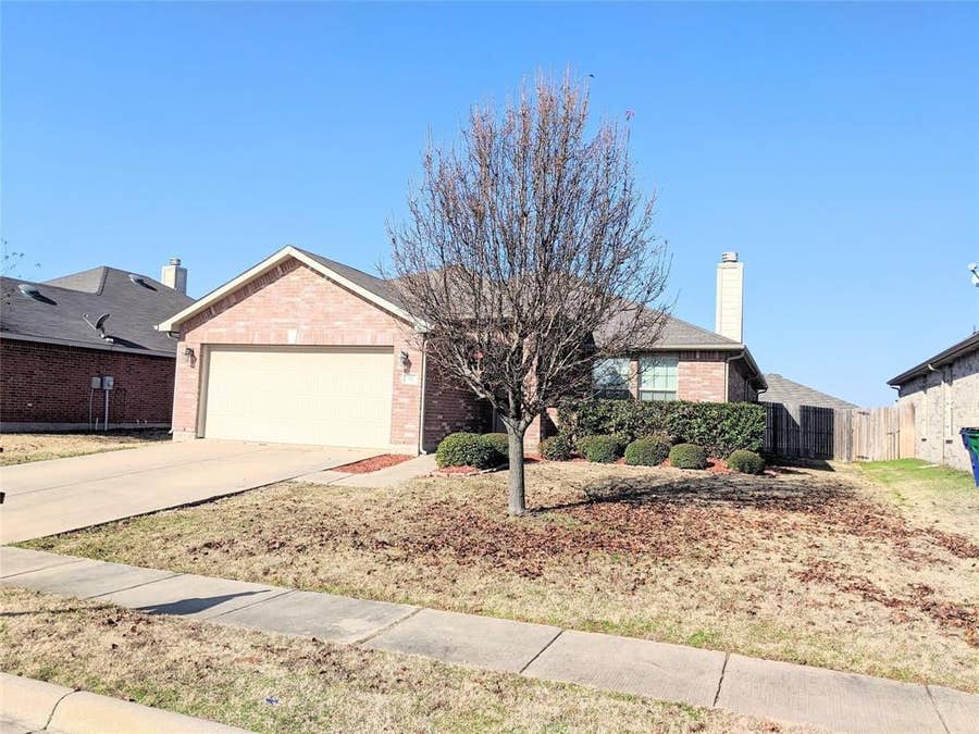Property photo for 517 Azalea Drive, Fate, TX