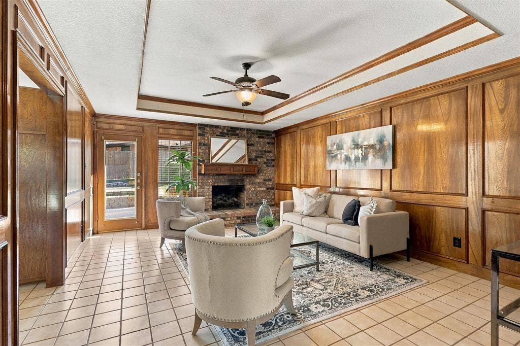 5304 Ridge Springs Court, Arlington, TX 76017