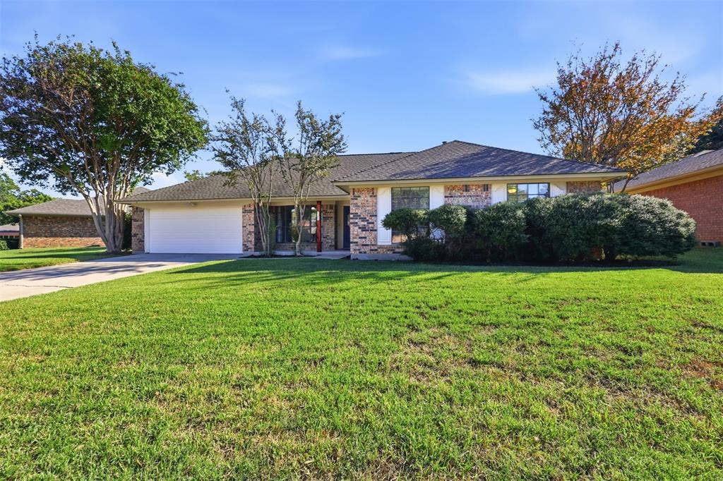 5304 Ridge Springs Court, Arlington, TX 76017