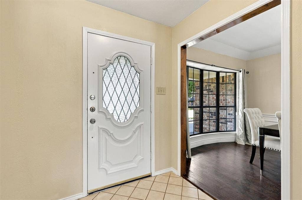 5304 Ridge Springs Court, Arlington, TX 76017